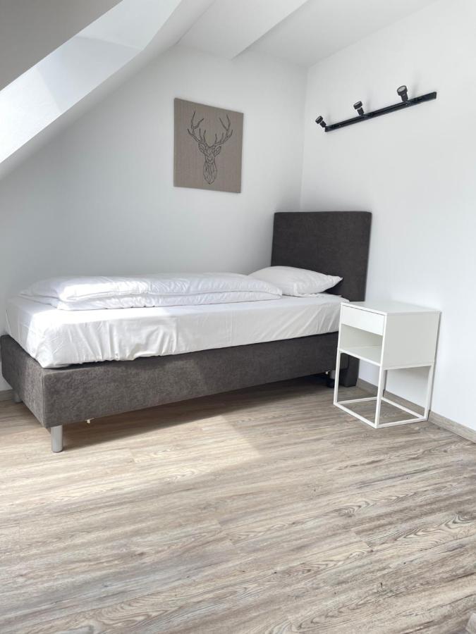 Gaestehaus Hirsch 93 Appartement *