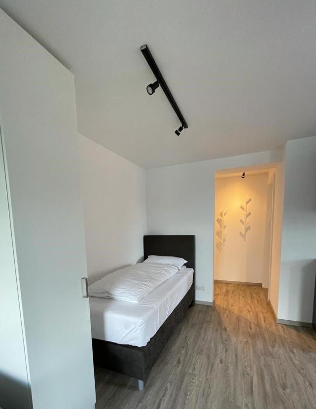 Appartement Gaestehaus Hirsch 93 *