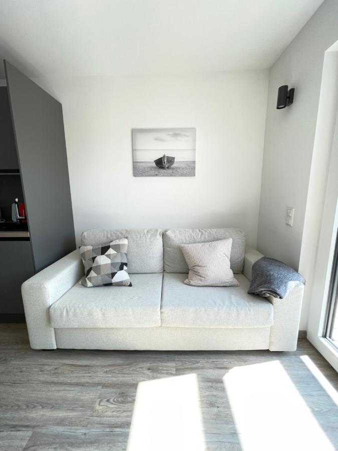 Gaestehaus Hirsch 93 *