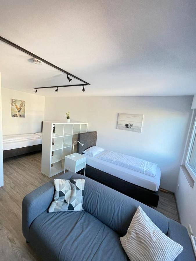 Gaestehaus Hirsch 93 Апартаменты *