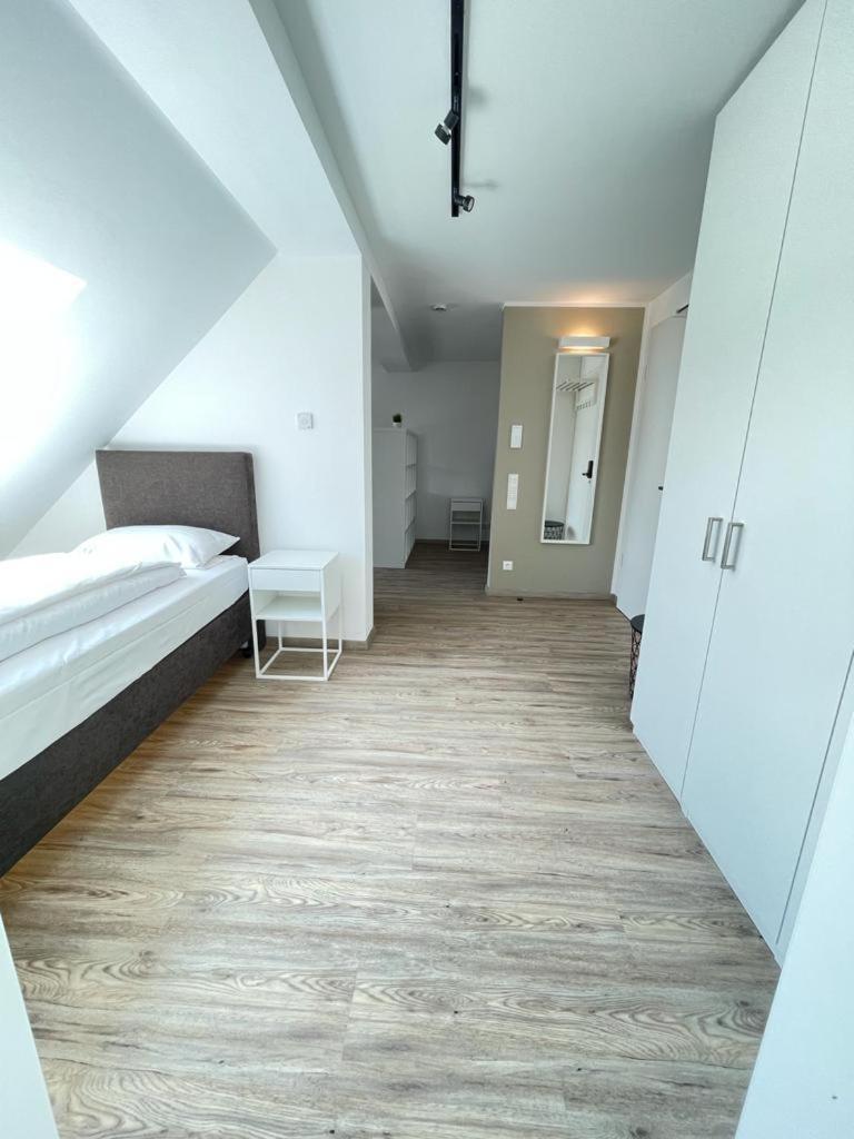 Appartement Gaestehaus Hirsch 93 *